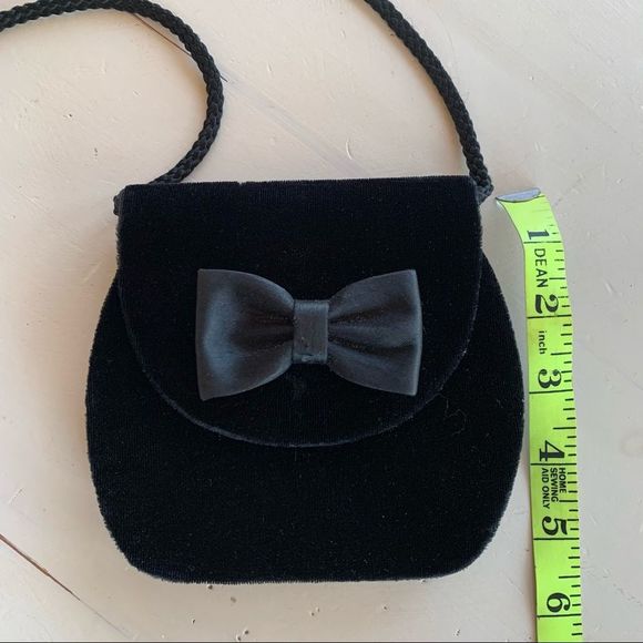 Vintage 80s Elegant Black Velvet and Satin Shoulder Micro Bag - Picture 4 of 6